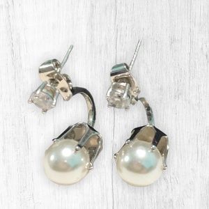 NWOT! Pearl Drop Dangle Earrings